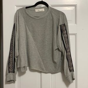 VINTAGE HAVANA grey longsleeve w/snakeskin pattern
